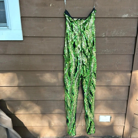 NovaLuxe green sequined bodysuit size medium - Picture 4 of 5